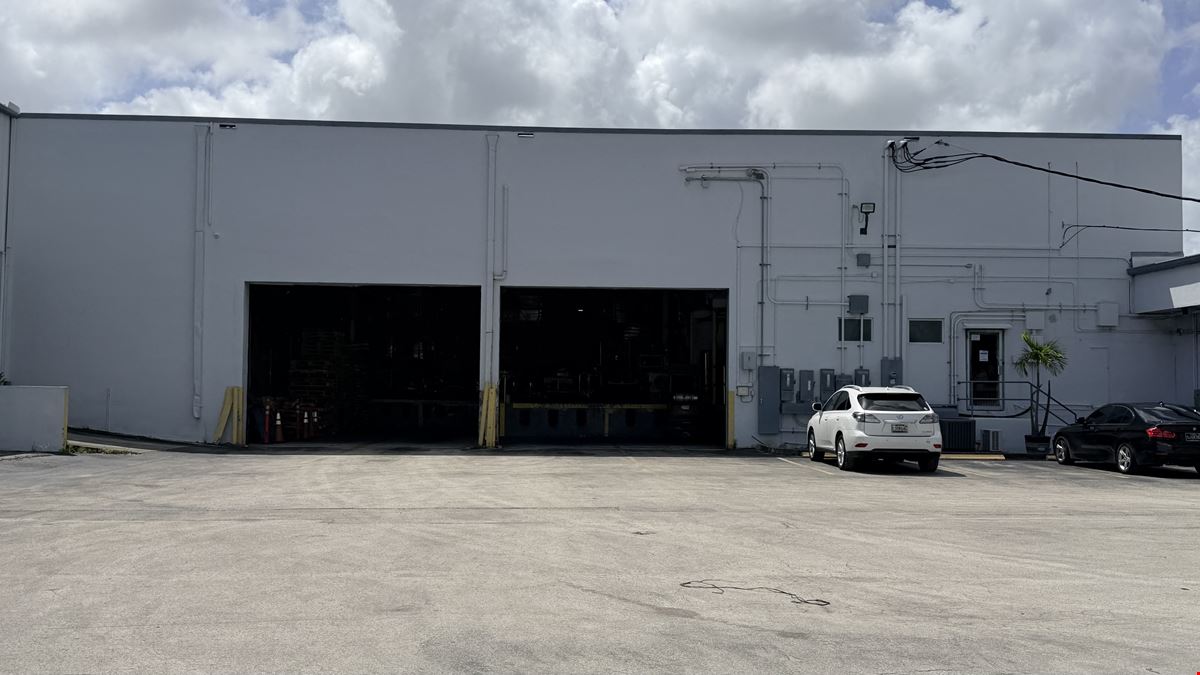 Miami, Golden Glades Interchange Warehouses.
