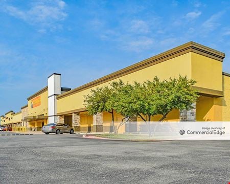 Preview of Retail space for Rent at 208 North Central Expwy