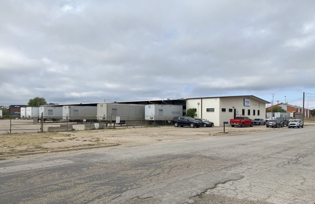 Cross Dock Facility with 23 Dock Doors Available for Sublease