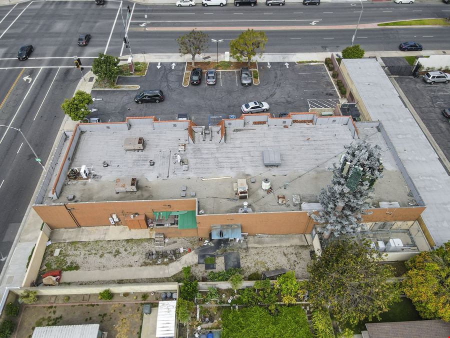 Bloomfield Plaza