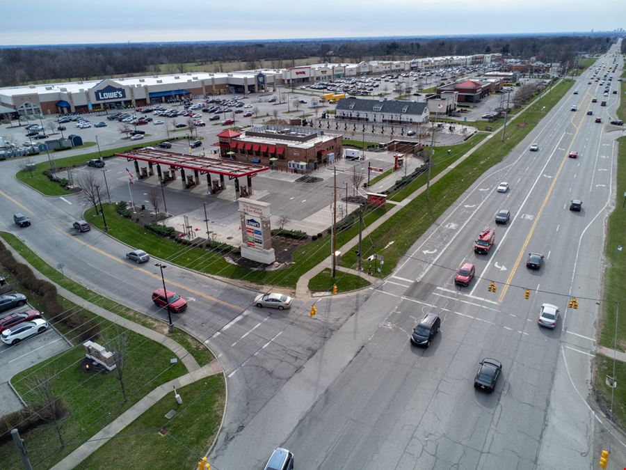 The Shoppes at East Broad