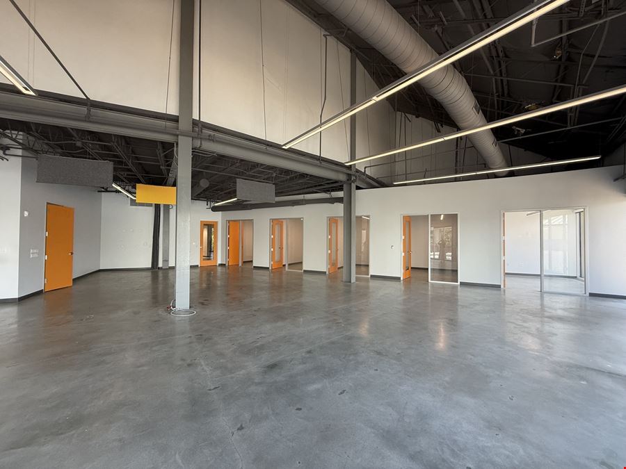 Waverly Place Mezzanine Office Space