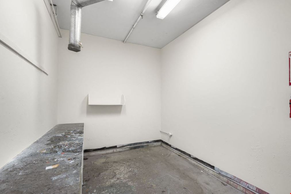 166 W Main Street For Sale