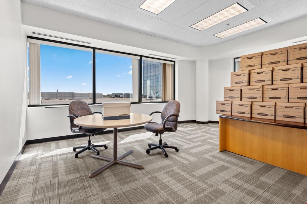 555 Legget Drive - Tower A, Kanata ON.