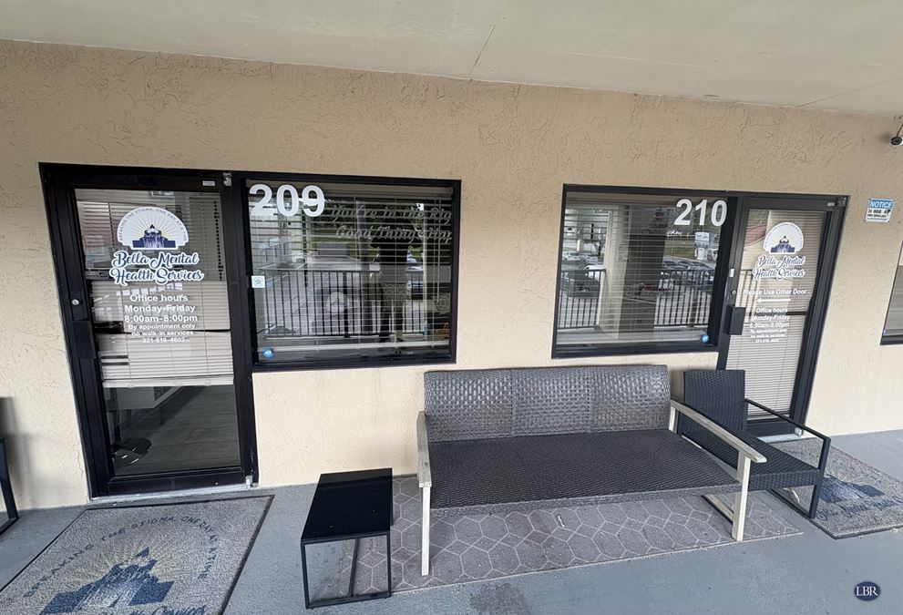 2955 Pineda Plaza Way, Unit 209 - 210