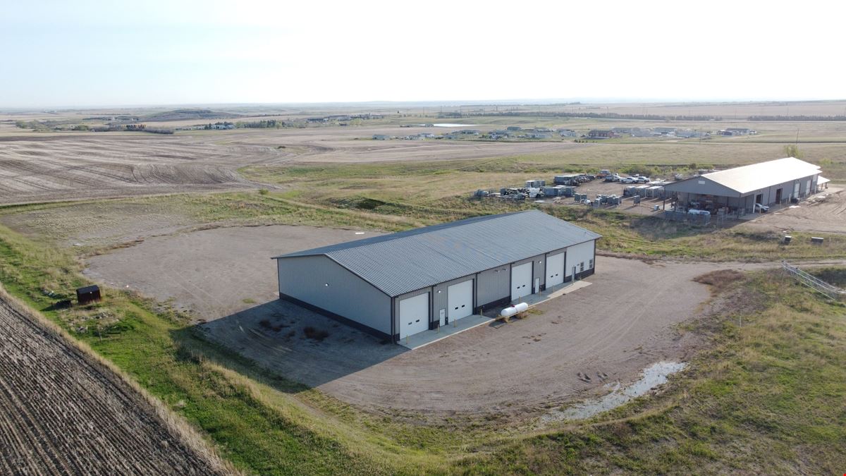 Fully Leased Industrial Investment – ±11,200 SF on ±4.44 Acres in Bakken Market