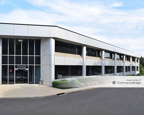 Preview of Office space for Rent at 1 Expressway Plaza