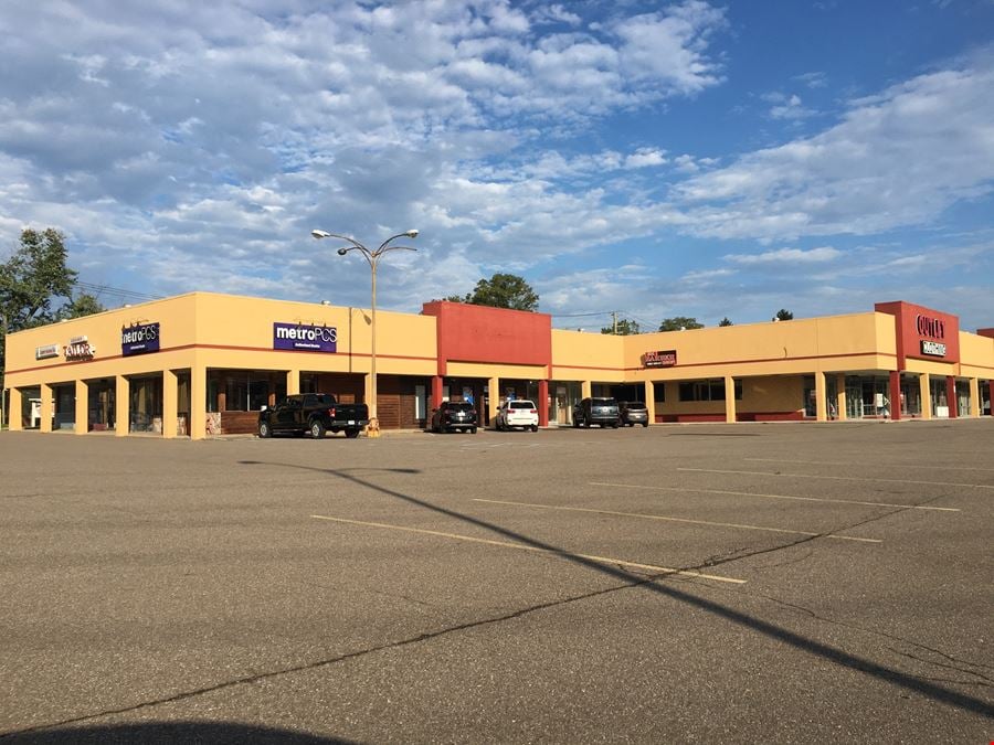 Farmington Plaza Shopping Center