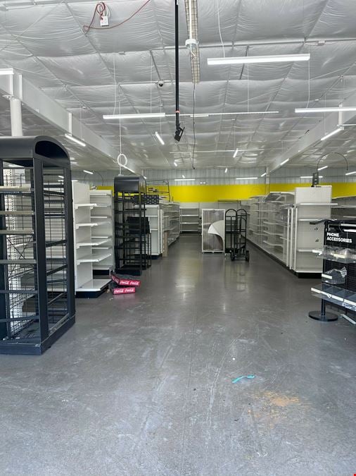 Bluebird Freestanding Retail Flex Center