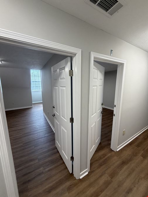 525 Thomastown Ln