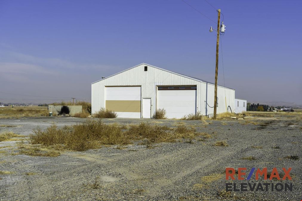 Expansive 6.64-Acre Commercial Property