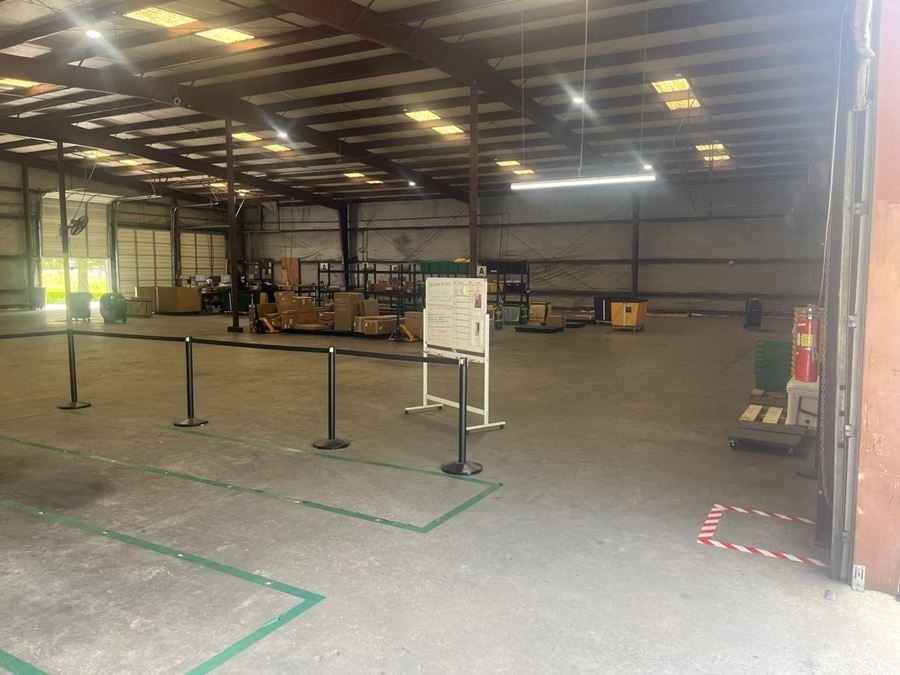North Charleston, SC Warehouse for Rent - #935 | 1,000-4,000 Sq Ft