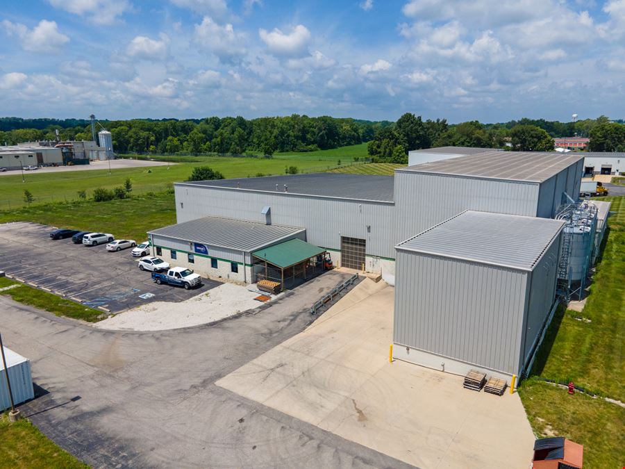 +/- 32,000 SF Industrial Building on 3.86 Acres