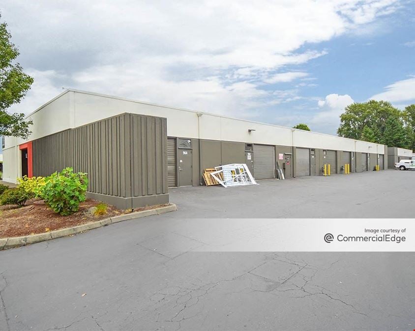 Seattle Exchange @ Southcenter - Bldg 33