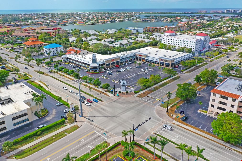 Island Plaza