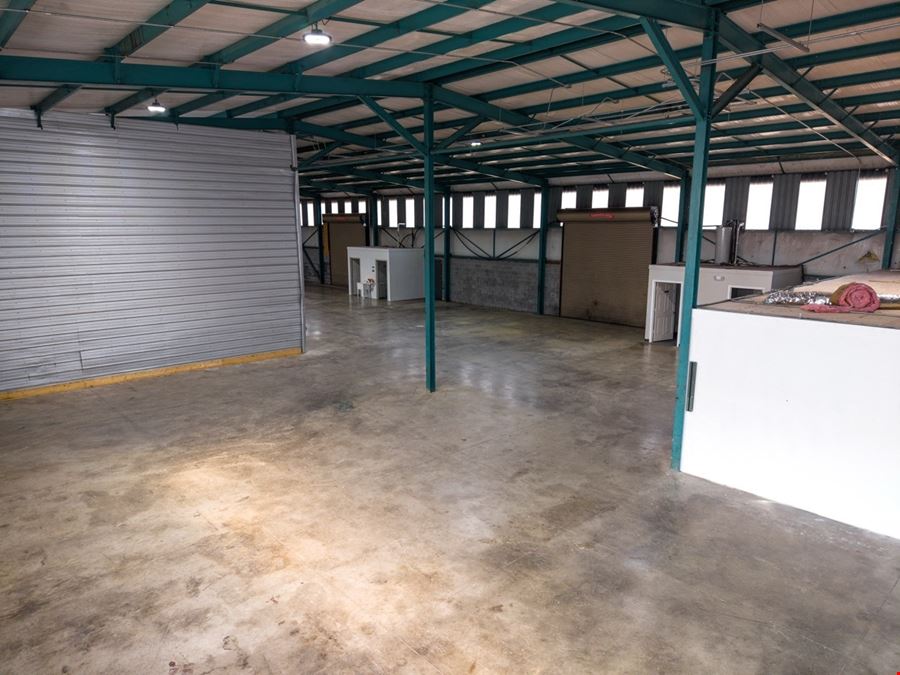 3275 Newport Hwy, Bldg 10