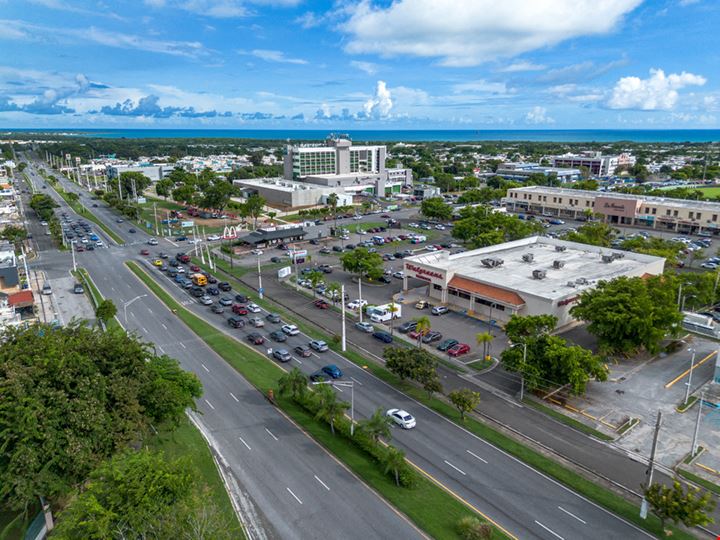 Walgreens Store #31 in Guayama