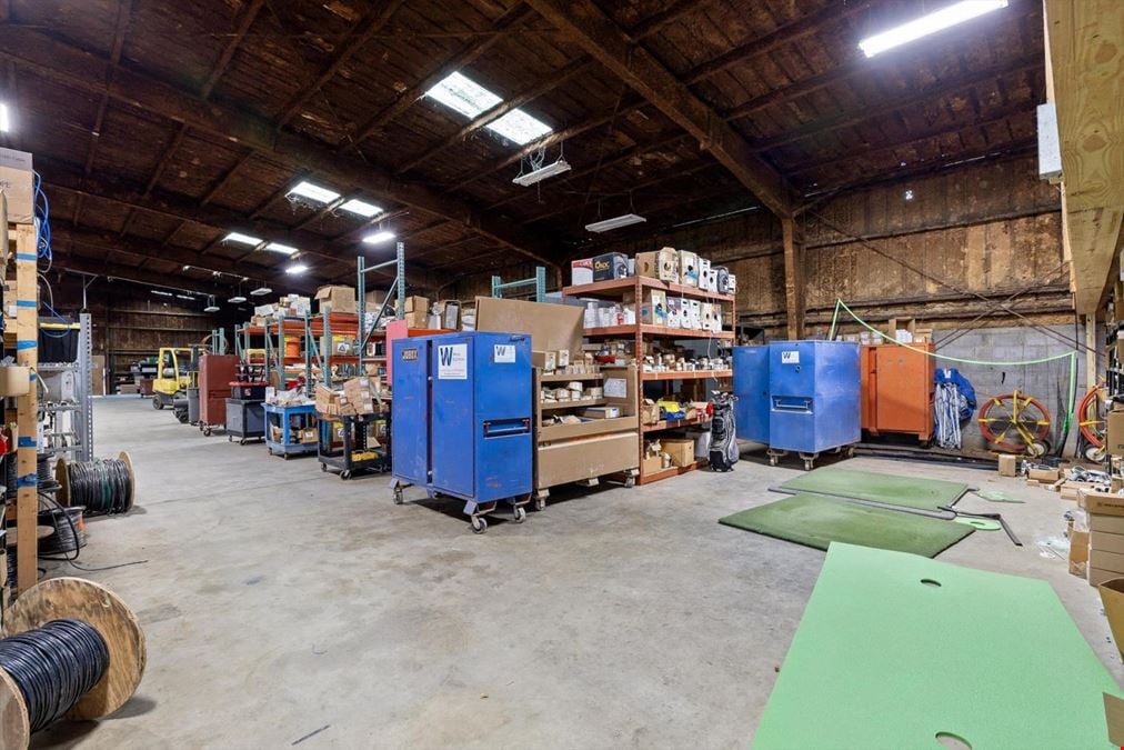 11,450 SF Industrial Flex + 4,700 SF Secured Shop