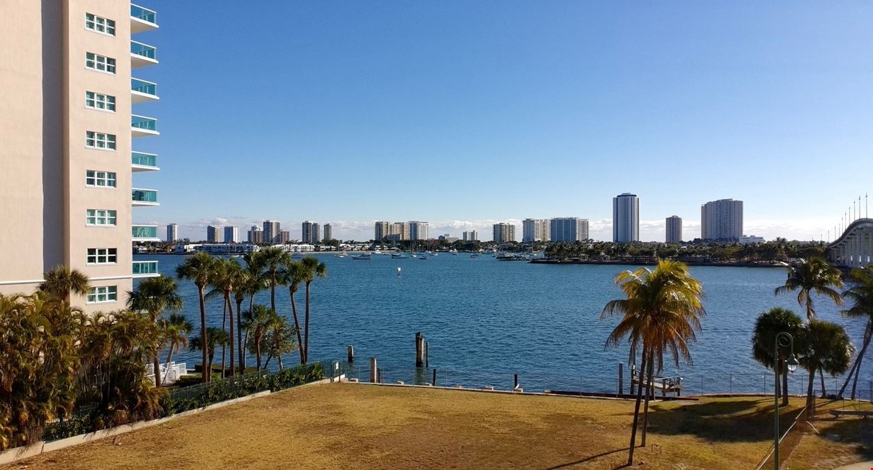 386 Blue Heron Boulevard