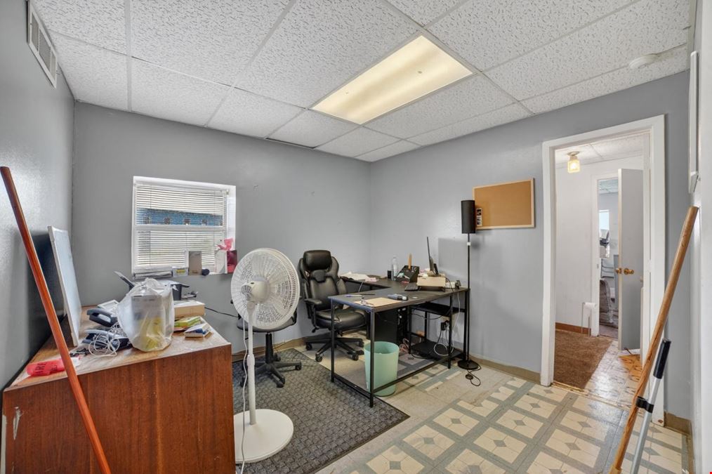 1121-1201 Industrial Dr