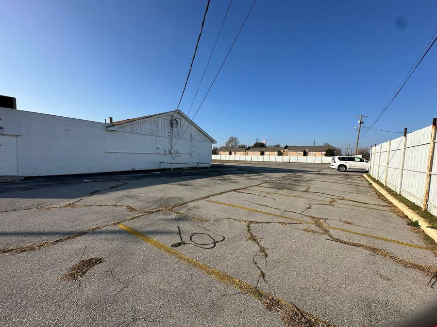 3 Industrial Buildings with Large Yard or Development Land