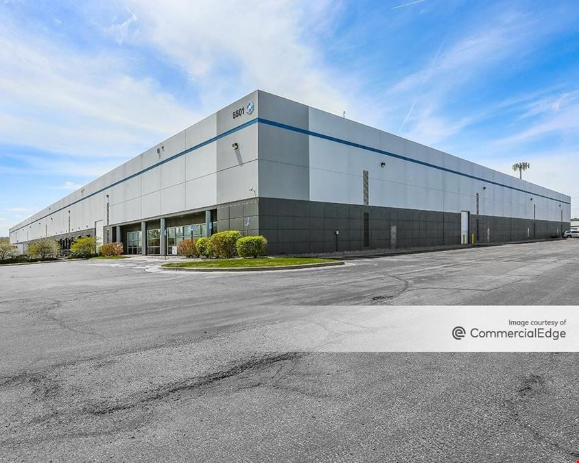 Denver Business Center - 5501 Peoria Street