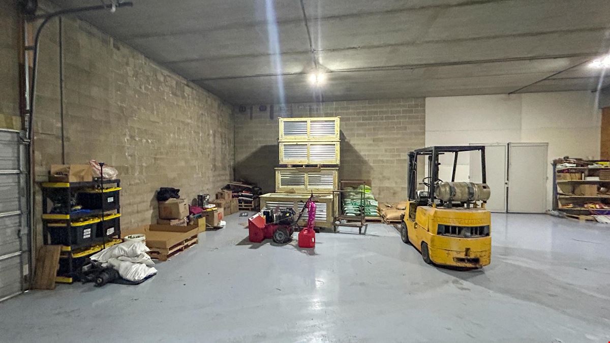 407 2nd Ave NW - Retail and Warehouse Space for Lease/Sale 