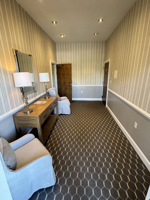 202 Neal Pl