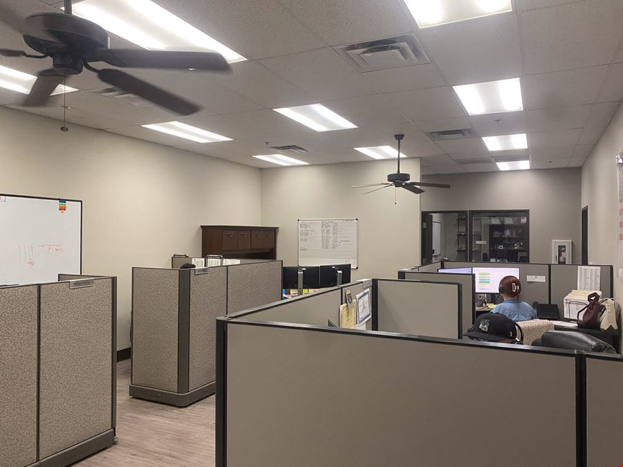 175 S Hamilton Pl, Bldg 6, Suite 113-114