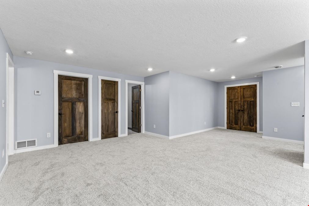 Modern Home in SW Rochester