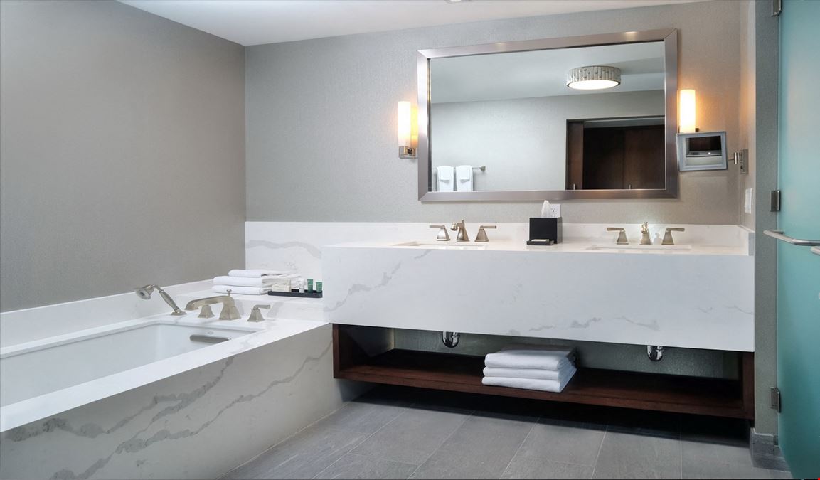 Hilton Marco Island Beach Resort & Spa