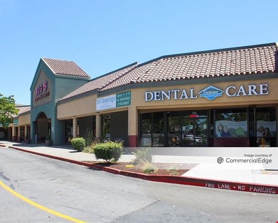 Preview of Retail space for Rent at 102 Cochrane Plaza