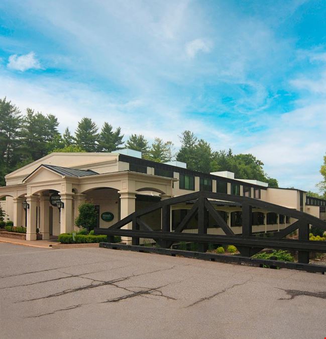 1580 McLaughlin Run Rd