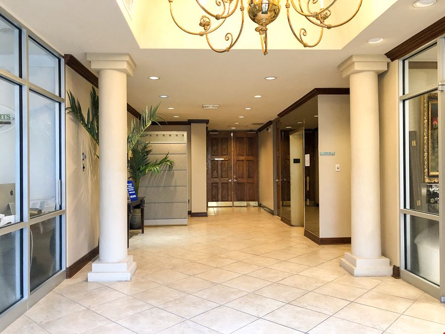 New Price: Gras Town Plaza - Office Building & Parking Lot in Downtown