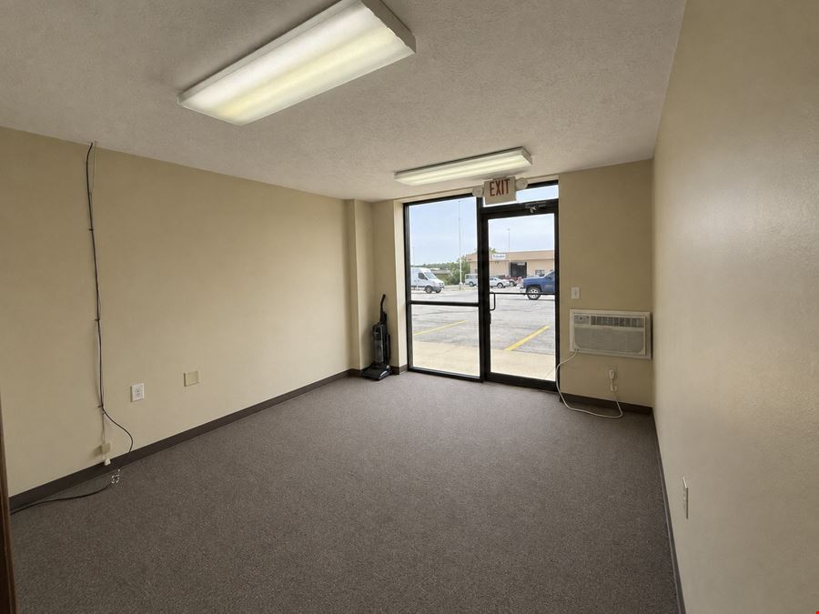 350 SW 25th Street