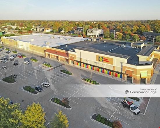 Preview of Retail space for Rent at 260 Solomons Island Road