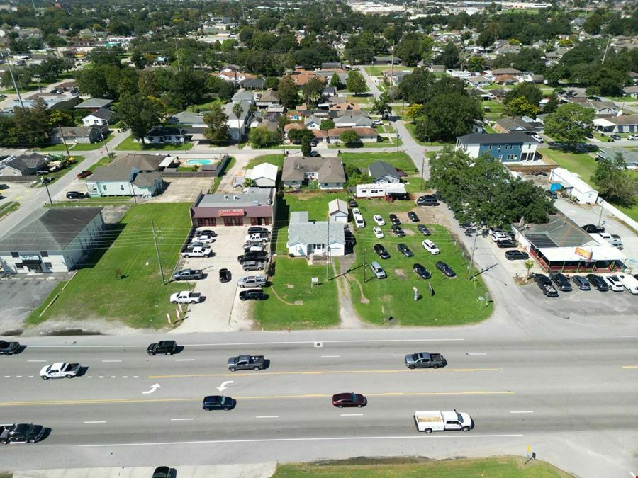 Commercially Zoned House with Paris Rd Frontage