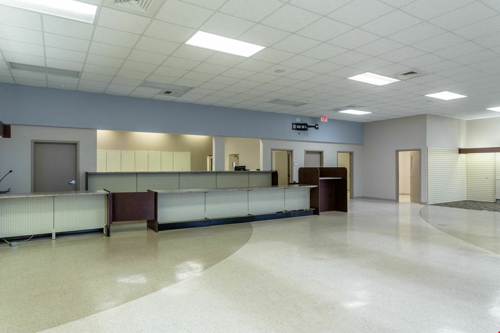 OFFICE CONDOS AVAILABLE IN MYERS CORNER OFFICE COMPLEX