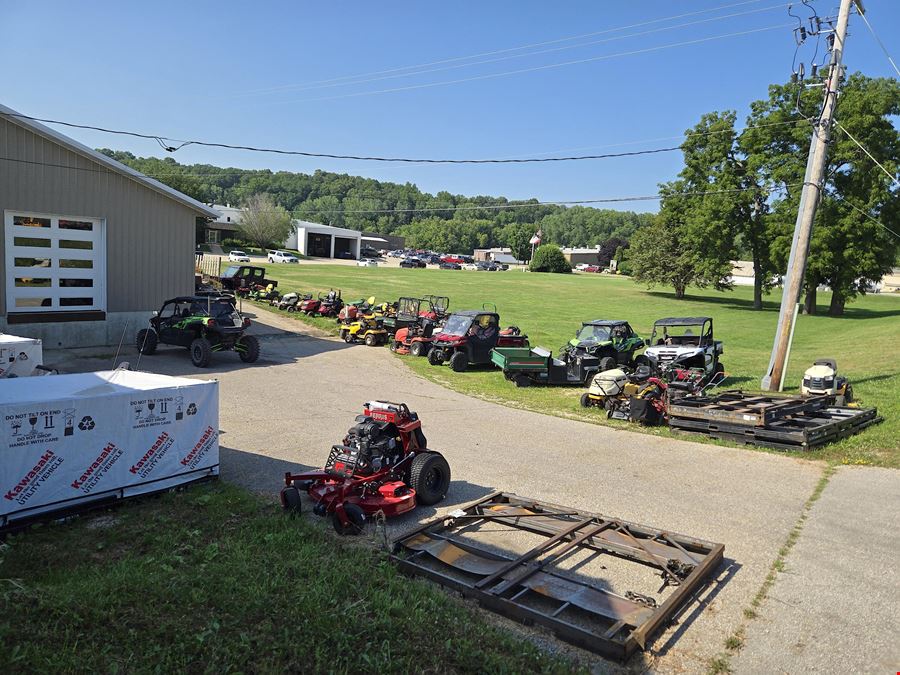 1001 Short St, Out Of State, IA, 52101