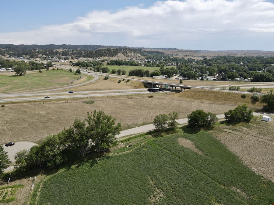 3333 N Frontage Rd
