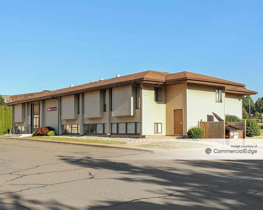 Buckland Professional Center