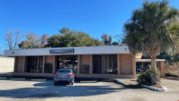 Freestanding Retail/Office Building at Signalized Corner