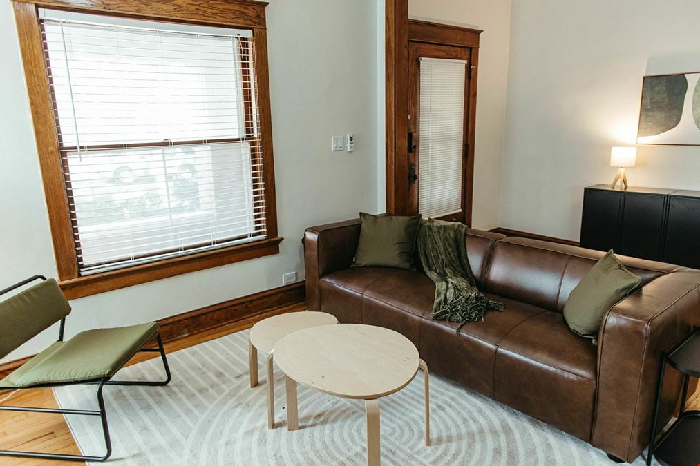 3621 Central
