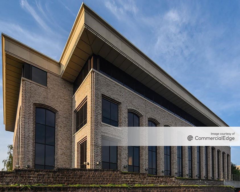 15750 West Dodge Road