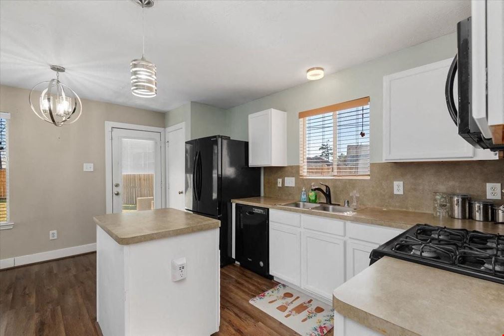 FOR SALE | 6230 Kings Oaks Lane, Humble TX