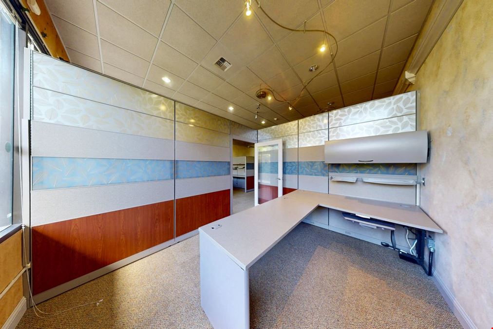 2607 Martin Way