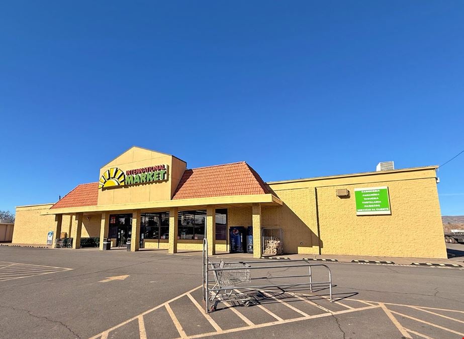 Wapato International Market