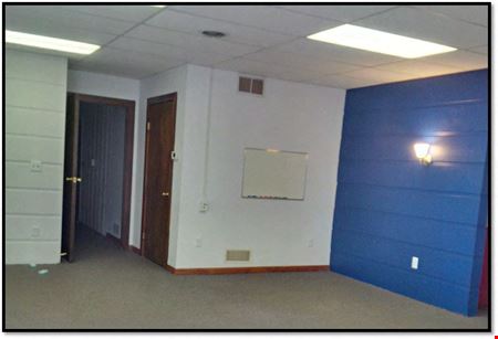 Preview of commercial space at 1268 E Grand River Ave.