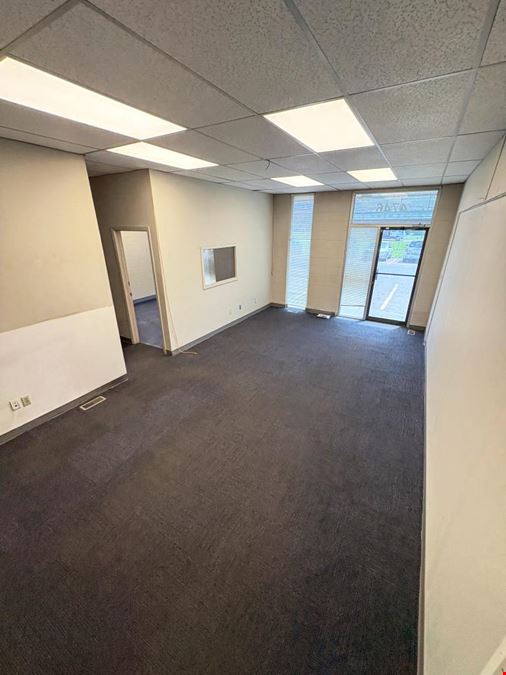 4746 76 Ave
