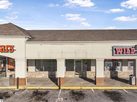 Preview of Retail space for Sale at 3970 S Mackinaw Trail